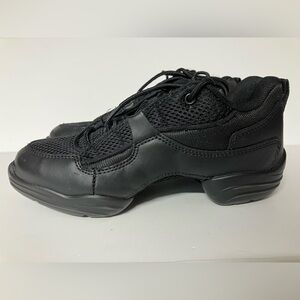 Capezio Women’s DS11 Fierce Dansneaker Shoe, Size 6, Black, Lace Up